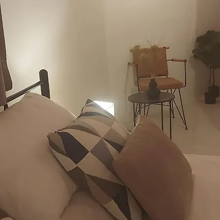 Σπίτι διακοπών Charming Beachfront 2-bedroom House With Ac Κατάκολο