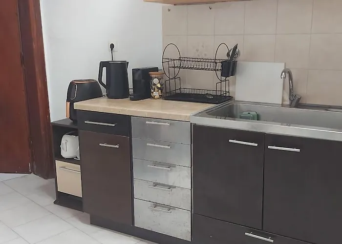 Charming Beachfront 2-bedroom House With Ac Σπίτι διακοπών