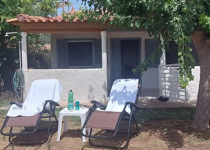 度假居 Charming Beachfront 2-bedroom House With Ac *